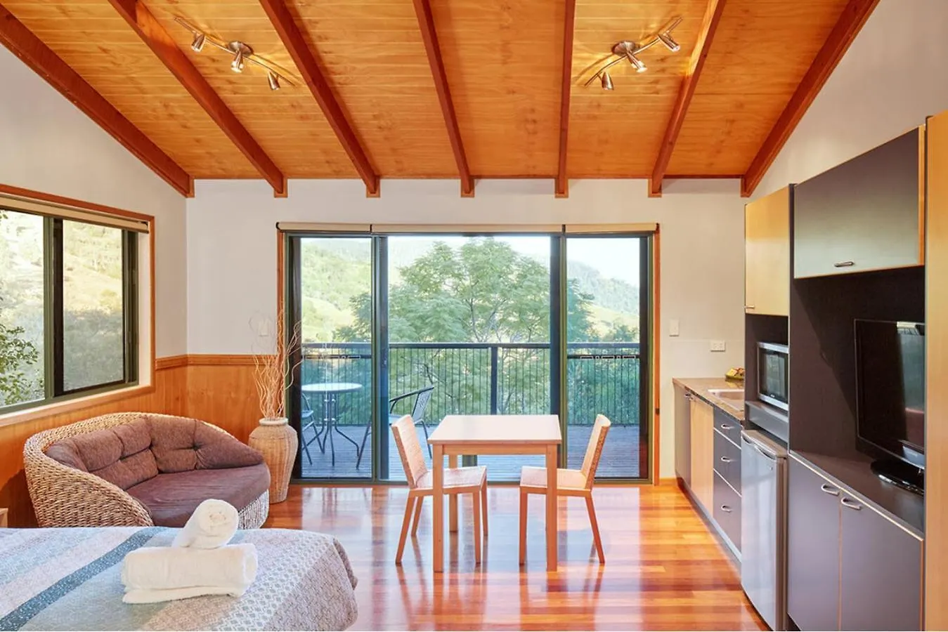 Dayboro Cottages Villa